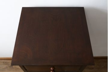 中古　美品!!　松本民芸家具　シンプルで使い勝手の良いA型小物整理タンス(チェスト、サイドチェスト、引き出し)(定価約29万円)(R-079962)