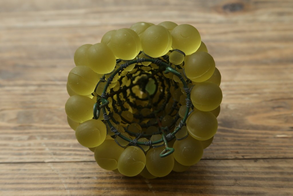 中古　美品!!　イタリア　トーソー社(TOSO CESARE)　ムラーノガラス(MURANO)　ブドウ(葡萄、ぶどう)　1灯　空間のアクセントになるテーブルスタンド　(R-079964)