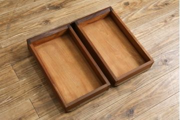和製　民芸家具　個性的な形が目を引くレトロでおしゃれな平机(ワークデスク、作業台、在宅用、在宅ワーク用)(R-079966)