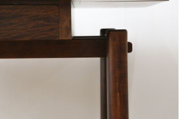 和製　民芸家具　個性的な形が目を引くレトロでおしゃれな平机(ワークデスク、作業台、在宅用、在宅ワーク用)(R-079966)