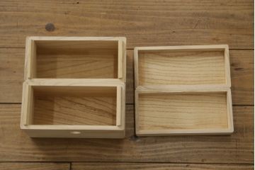 中古　美品　岩谷堂箪笥　漆塗り　力強い杢目と存在感のある金具が魅力的な衣装箪笥(和たんす、整理タンス、収納箪笥、引き出し、サイドチェスト)(R-079970)