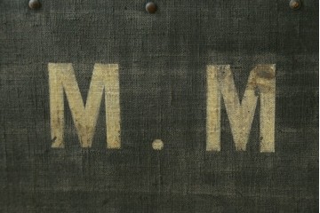 フランスアンティーク　Paul Romand PARIS　大振りサイズ!!　ヴィンテージスタイルのお部屋づくりにもってこいの男前な船トランク　(R-079972)