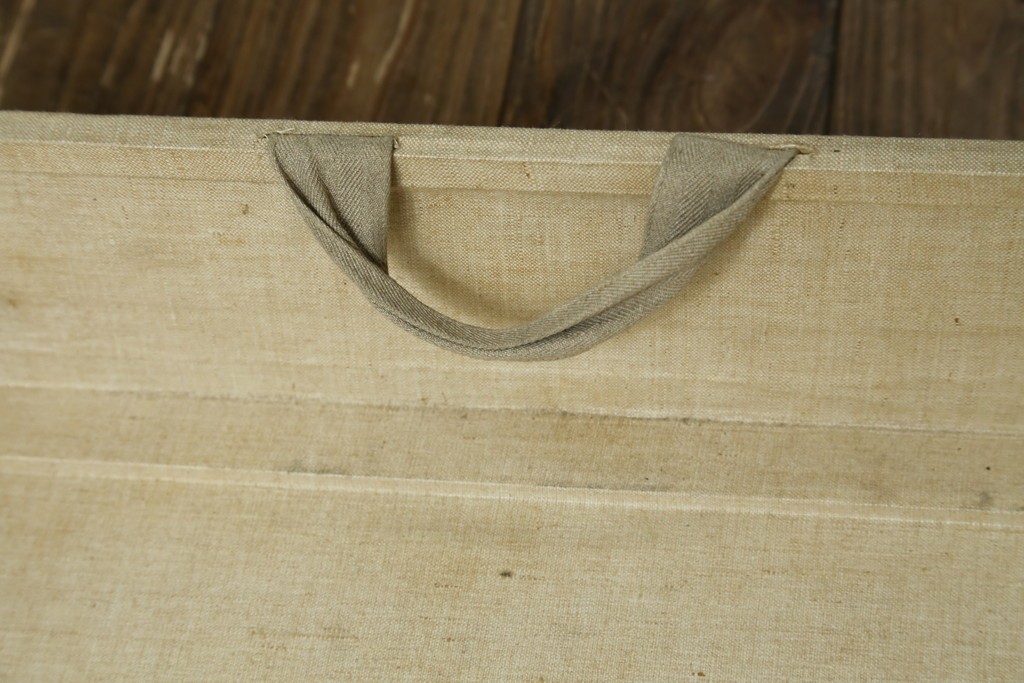 フランスアンティーク　Paul Romand PARIS　大振りサイズ!!　ヴィンテージスタイルのお部屋づくりにもってこいの男前な船トランク　(R-079972)