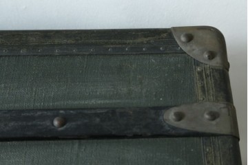 フランスアンティーク　Paul Romand PARIS　大振りサイズ!!　ヴィンテージスタイルのお部屋づくりにもってこいの男前な船トランク　(R-079972)