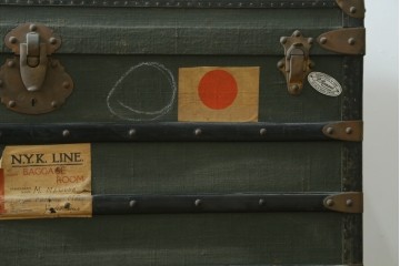 フランスアンティーク　Paul Romand PARIS　大振りサイズ!!　ヴィンテージスタイルのお部屋づくりにもってこいの男前な船トランク　(R-079972)