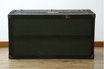 フランスアンティーク　Paul Romand PARIS　大振りサイズ!!　ヴィンテージスタイルのお部屋づくりにもってこいの男前な船トランク　(R-079972)