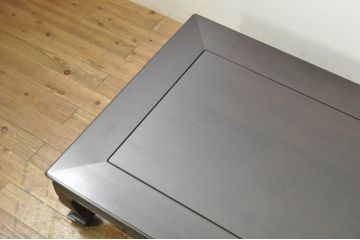 和製ビンテージ　美品　高級品!!　指物工芸家具　紫檀(シタン)材　漆塗り　上品な彫りの意匠が魅力的な座卓(ローテーブル、センターテーブル、ヴィンテージ)(R-079974)