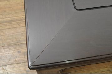 和製ビンテージ　美品　高級品!!　指物工芸家具　紫檀(シタン)材　漆塗り　上品な彫りの意匠が魅力的な座卓(ローテーブル、センターテーブル、ヴィンテージ)(R-079974)