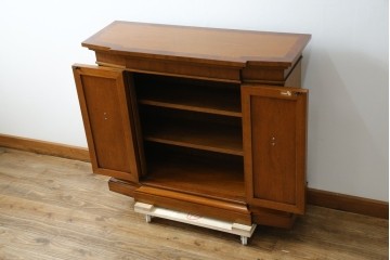 中古　美品!!　DREXEL HERITAGE(ドレクセルヘリテイジ)　FRANCHESCA(フランチェスカ)　クラシカルな佇まいが美しいサイドボード　(R-079976)