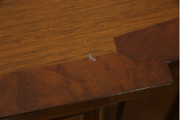 中古　美品!!　DREXEL HERITAGE(ドレクセルヘリテイジ)　FRANCHESCA(フランチェスカ)　クラシカルな佇まいが美しいサイドボード　(R-079976)