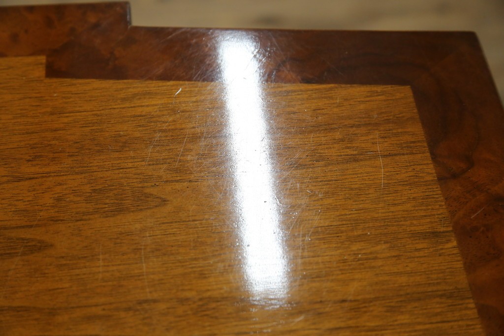 中古　美品!!　DREXEL HERITAGE(ドレクセルヘリテイジ)　FRANCHESCA(フランチェスカ)　クラシカルな佇まいが美しいサイドボード　(R-079976)