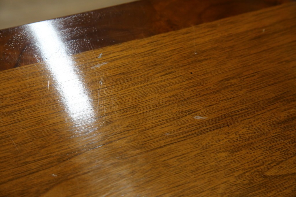 中古　美品!!　DREXEL HERITAGE(ドレクセルヘリテイジ)　FRANCHESCA(フランチェスカ)　クラシカルな佇まいが美しいサイドボード　(R-079976)