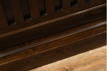 中古　高級　銘木　鉄刀木(タガヤサン)　総無垢(ムク)材　和モダンテイストのお部屋づくりに取り入れたい水屋箪笥サイドボード(収納棚、戸棚、食器棚、カップボード、サイドキャビネット)(R-079989)