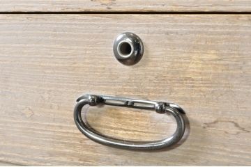 和製ビンテージ　三段重ね　和の雰囲気を高める総桐箪笥(和箪笥、並厚、衣装タンス、桐たんす、着物箪笥、引き出し、ヴィンテージ)(R-079992)
