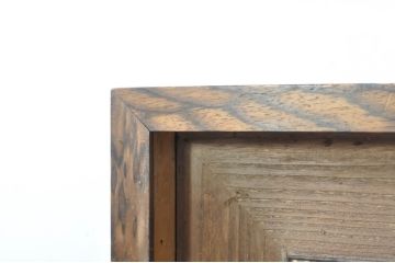 和製アンティーク　上手物!!　高級品!!　総桐材　銅金具　おしゃれな黒柿縁が魅力の三段重ね箪笥(衣装箪笥、和タンス、収納たんす、引き出し、時代箪笥、アンティーク箪笥)(R-079994)