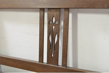 和製アンティーク　かわいい透かし彫りのナラ(楢)材のベンチ(長椅子、長イス、ダイニングソファ、3人掛け)(R-080007)