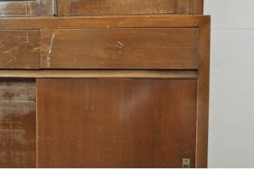 和製アンティーク　シンプルでレトロな雰囲気が魅力の収納棚(食器棚、キャビネット、戸棚、カップボード)(R-080027)
