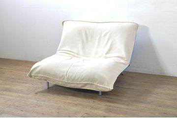 中古　フランス　Ligne Roset(リーン・ロゼ)　ROSETCalin(ロゼカラン)　張り地Lランク　専用イージーカバー付き　12段階リクライニング付き　おしゃれなスチールレッグの1Pソファ(一人掛け、イージーチェア、椅子、イス)(定価約30万円)(R-080030)