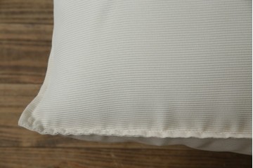 中古　フランス　Ligne Roset(リーン・ロゼ)　ROSETCalin(ロゼカラン)　張り地Lランク　専用イージーカバー付き　12段階リクライニング付き　おしゃれなスチールレッグの1Pソファ　定価約30万円相当　(R-080030)