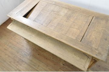 フランスアンティーク　オーク材　彫刻装飾がアクセントの引き伸ばし式の展示台(作業台、飾り台、花台、陳列台、伸縮式テーブル、伸長式、店舗什器、カウンターテーブル、ライブラリーテーブル、ディスプレイ)(R-080033)