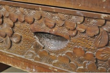 中古　美品　軽井沢彫り　細部まで施された彫刻や透かし彫りが美しい鏡台(ドレッサー、姿見、ミラー)(R-080036)