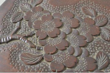 中古　美品　軽井沢彫り　繊細な桜の彫刻が美しいスリッパラック(スリッパ立て)(R-080039)