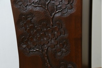 中古　美品　軽井沢彫り　繊細な桜の彫刻が美しいスリッパラック　(R-080039)