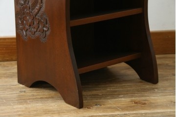 中古　美品　軽井沢彫り　繊細な桜の彫刻が美しいスリッパラック　(R-080039)