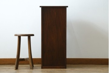 中古　美品　軽井沢彫り　繊細な桜の彫刻が美しいスリッパラック　(R-080039)