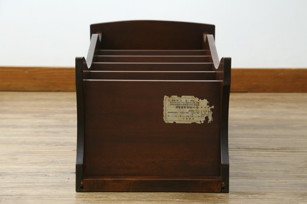 中古　美品　軽井沢彫り　繊細な桜の彫刻が美しいスリッパラック　(R-080039)