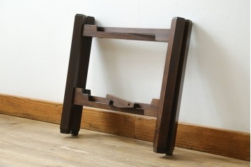 中古　美品　軽井沢彫　天板が取り外せてトレーとしても使えて便利!　桜の彫刻がアクセントのサイドテーブル　(R-080040)
