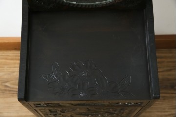 中古　美品!!　軽井沢彫り　細やかな桜の彫刻が美しい鏡台　(R-080041)