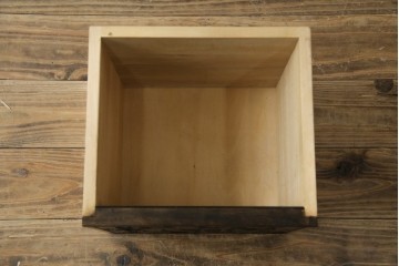 中古　美品!!　軽井沢彫り　細やかな桜の彫刻が美しい鏡台　(R-080041)