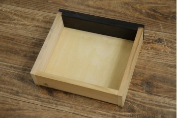 中古　美品!!　軽井沢彫り　細やかな桜の彫刻が美しい鏡台　(R-080041)