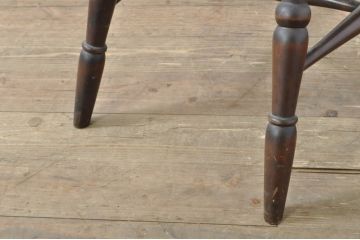 中古　北海道民芸家具　クラシカルな雰囲気を醸し出すスピンドルチェア(椅子、板座チェア、ダイニングチェア)(R-080044)