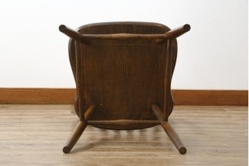 中古　美品　ブランド家具　希少な廃番品　カントリースタイル　レッドオーク　Shin-Lee(シンリー) 　滑らかな木肌とシックな佇まいが魅力のボーバックチェア(板座チェア、椅子、イス、ダイニングチェア、ウィンザーチェア)(R-080045)