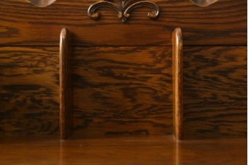 中古　ブランド家具　希少な廃番品!!　三越家具　Brugge(ブルージュ)　温かみのあるデザインが魅力の小振りなデスク(机、ワークデスク、在宅用、簿記机、引き出し)(R-080049)