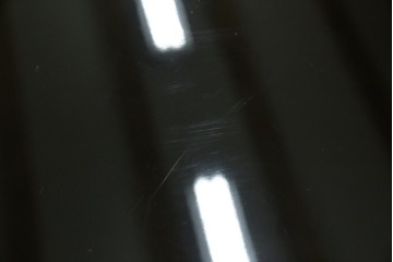 中古　美品　伝統工芸　輪島塗沈金　蒔絵作家　佐藤幸一作　雅やかなデザインが上質な和を高める飾り棚　定価約380万円相当　(R-080056)