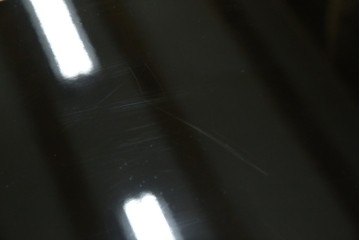 中古　美品　伝統工芸　輪島塗沈金　蒔絵作家　佐藤幸一作　雅やかなデザインが上質な和を高める飾り棚　定価約380万円相当　(R-080056)