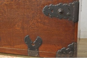 和製アンティーク　明治期　半櫃(ハンガイ)　古い時代の味わいが感じられる船箪笥(舟箪笥、和たんす、衣装タンス、収納箪笥、時代箪笥、引き出し、ローチェスト、ローボード)(R-080058)