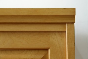 中古　希少カラー　北海道民芸家具　明るい木色がすっきりとした印象の下駄箱　(R-080059)