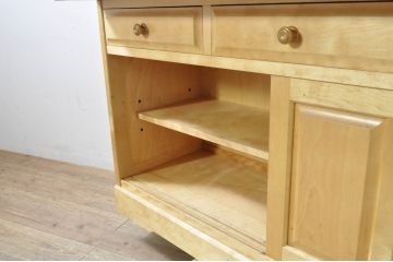 中古　北海道民芸家具　天板カット・天板塗り直し費用込み!!　木のぬくもりを感じるサイドボード(キッチンカウンター、レジカウンター、作業台、収納棚、戸棚、カウンターテーブル、店舗什器)(R-080060)