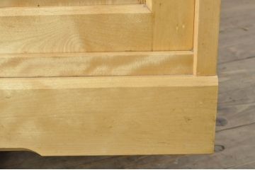 中古　北海道民芸家具　天板カット・天板塗り直し費用込み!!　木のぬくもりを感じるサイドボード(キッチンカウンター、レジカウンター、作業台、収納棚、戸棚、カウンターテーブル、店舗什器)(R-080060)