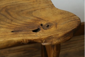 和製ビンテージ　総桐(キリ)材　ほっこりとするような木の味わいが魅力的な民芸スツール　(R-080062)