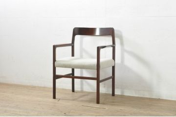 和製ビンテージ　希少な廃番品!!　CONDE HOUSE(カンディハウス)　ゴルファーシリーズ　北欧風のおしゃれなデザインが素敵なアームチェア(ダイニングチェア、イス、椅子、ヴィンテージ)(R-080063)