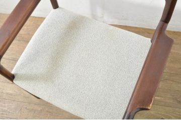 和製ビンテージ　希少な廃番品!!　CONDE HOUSE(カンディハウス)　ゴルファーシリーズ　北欧風のおしゃれなデザインが素敵なアームチェア(ダイニングチェア、イス、椅子、ヴィンテージ)(R-080063)