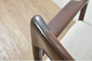 和製ビンテージ　希少な廃番品!!　CONDE HOUSE(カンディハウス)　ゴルファーシリーズ　北欧風のおしゃれなデザインが素敵なアームチェア(ダイニングチェア、イス、椅子、ヴィンテージ)(R-080063)