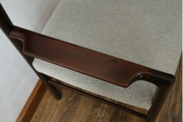 和製ヴィンテージ　希少な廃番品!!　CONDE HOUSE(カンディハウス)　ゴルファーシリーズ　北欧風のおしゃれなデザインが素敵なアームチェア　(R-080063)