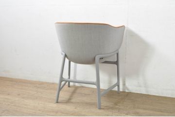 中古　デンマーク　FRITZ HANSEN(フリッツ・ハンセン)　CECILIE MANZ(セシリエ・マンツ)　minuscule(ミナスキュール)　洗練されたデザインが空間のアクセントになるラウンジチェア(アームチェア、ダイニングチェア、椅子、イス)(R-080064)