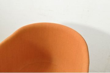 中古　デンマーク　FRITZ HANSEN(フリッツ・ハンセン)　CECILIE MANZ(セシリエ・マンツ)　minuscule(ミナスキュール)　洗練されたデザインが空間のアクセントになるラウンジチェア(アームチェア、ダイニングチェア、椅子、イス)(R-080064)